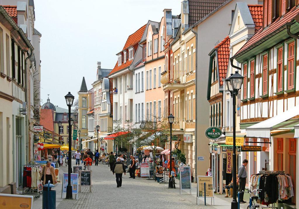 Uferpromenade Apartment Waren  Exterior photo